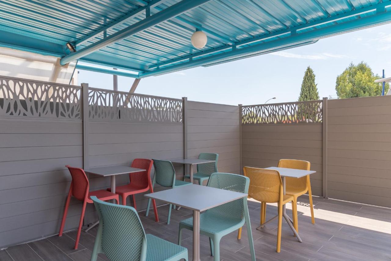 Kyriad Direct Toulon Ouest - La Seyne Sur Mer Kültér fotó